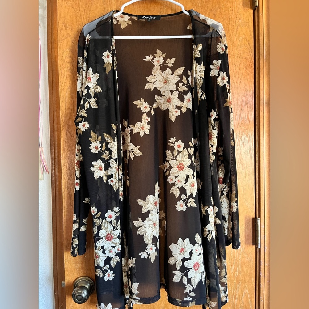 Alice Blue Black Floral Kimono Top